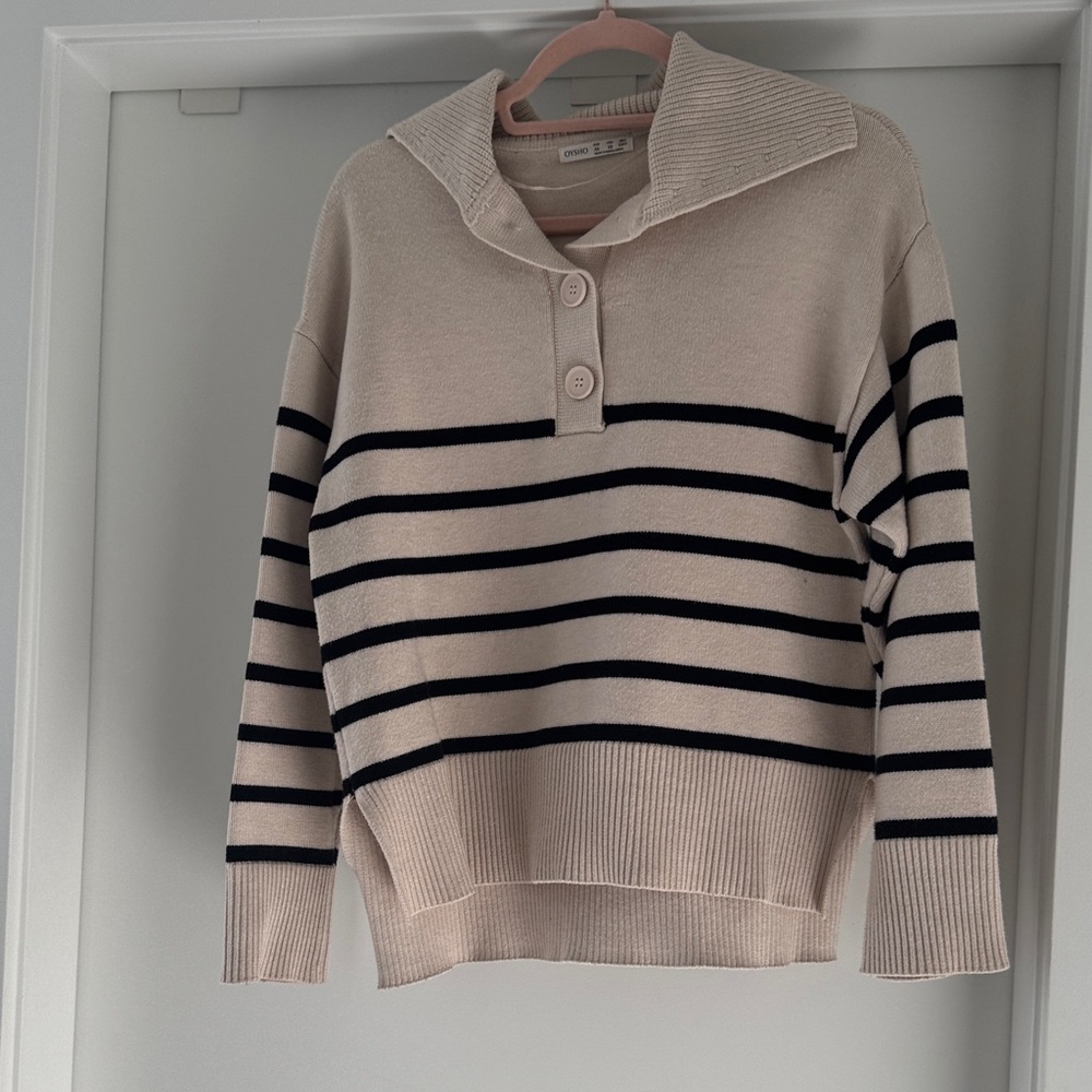 Elegant Cream and Black Striped Women's Turtleneck Sweater